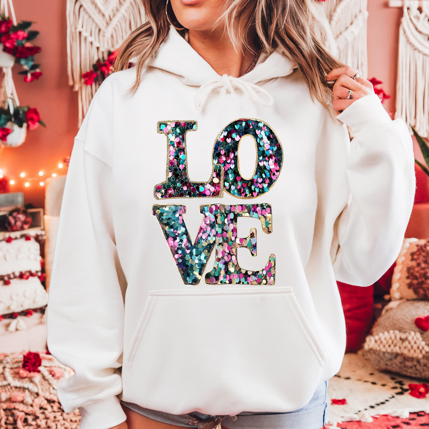 Sequins Pattern “LOVE”