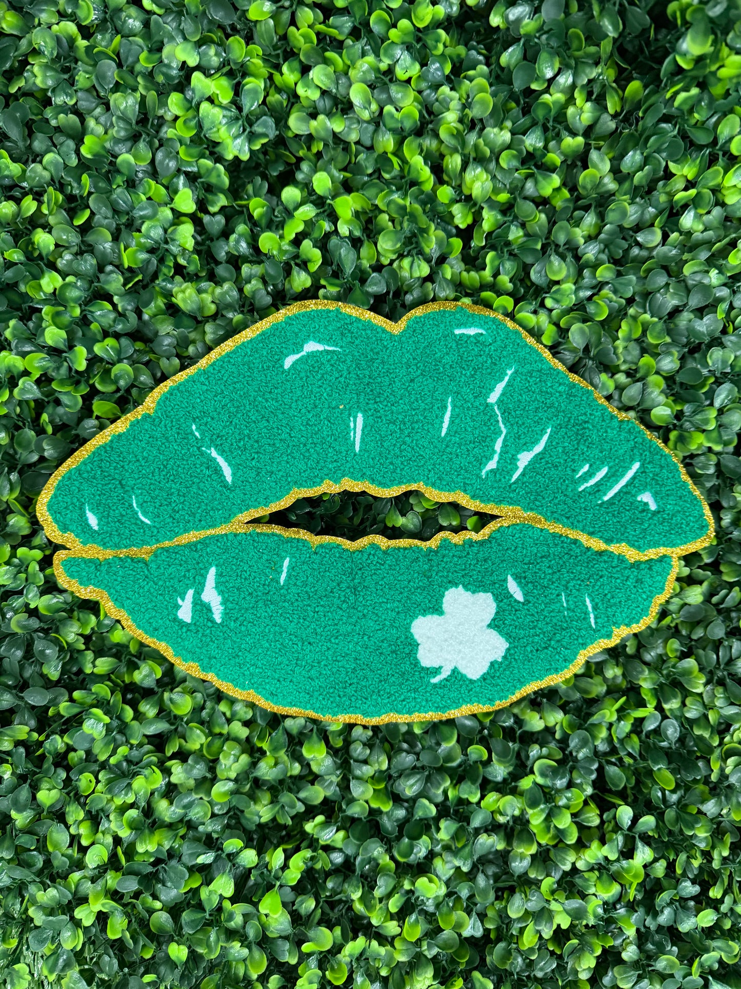 Green Shamrock Lips Patch – St. Patrick’s Day Lucky Lip Iron-On Patch